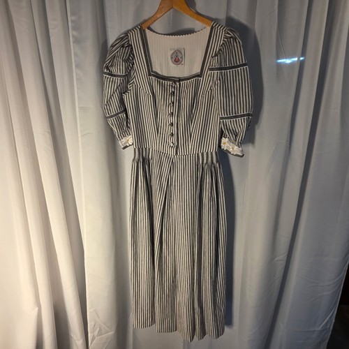 Vintage octoberfest dress - octoberfest,